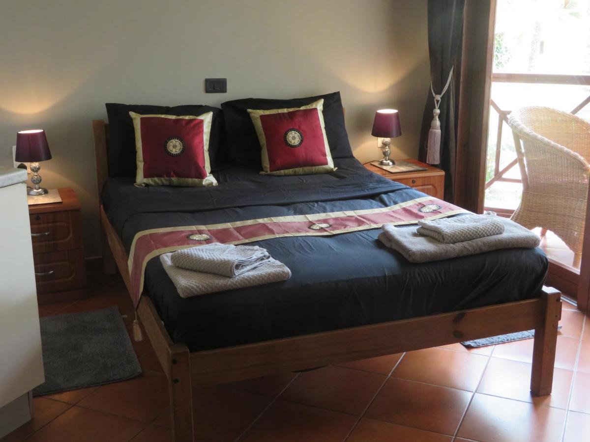 Adults Only Beachfront 1 Bed Studio Apartment In Porto Antigo 2 Santa Maria Sal With Pool Free Wifi & Aircon Ideal Long Stays Extérieur photo