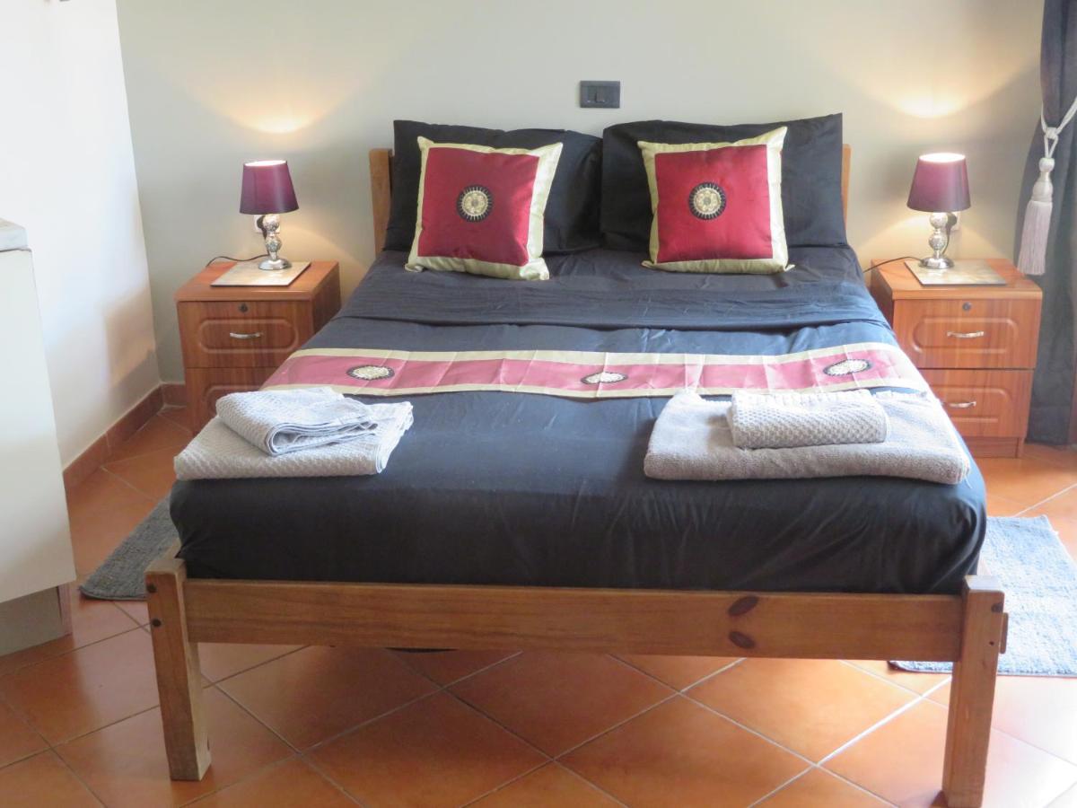 Adults Only Beachfront 1 Bed Studio Apartment In Porto Antigo 2 Santa Maria Sal With Pool Free Wifi & Aircon Ideal Long Stays Extérieur photo
