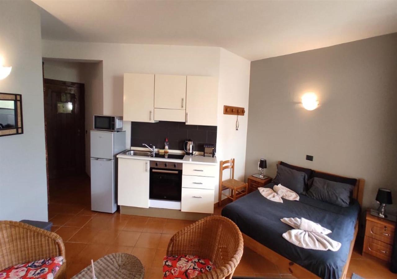 Adults Only Beachfront 1 Bed Studio Apartment In Porto Antigo 2 Santa Maria Sal With Pool Free Wifi & Aircon Ideal Long Stays Extérieur photo